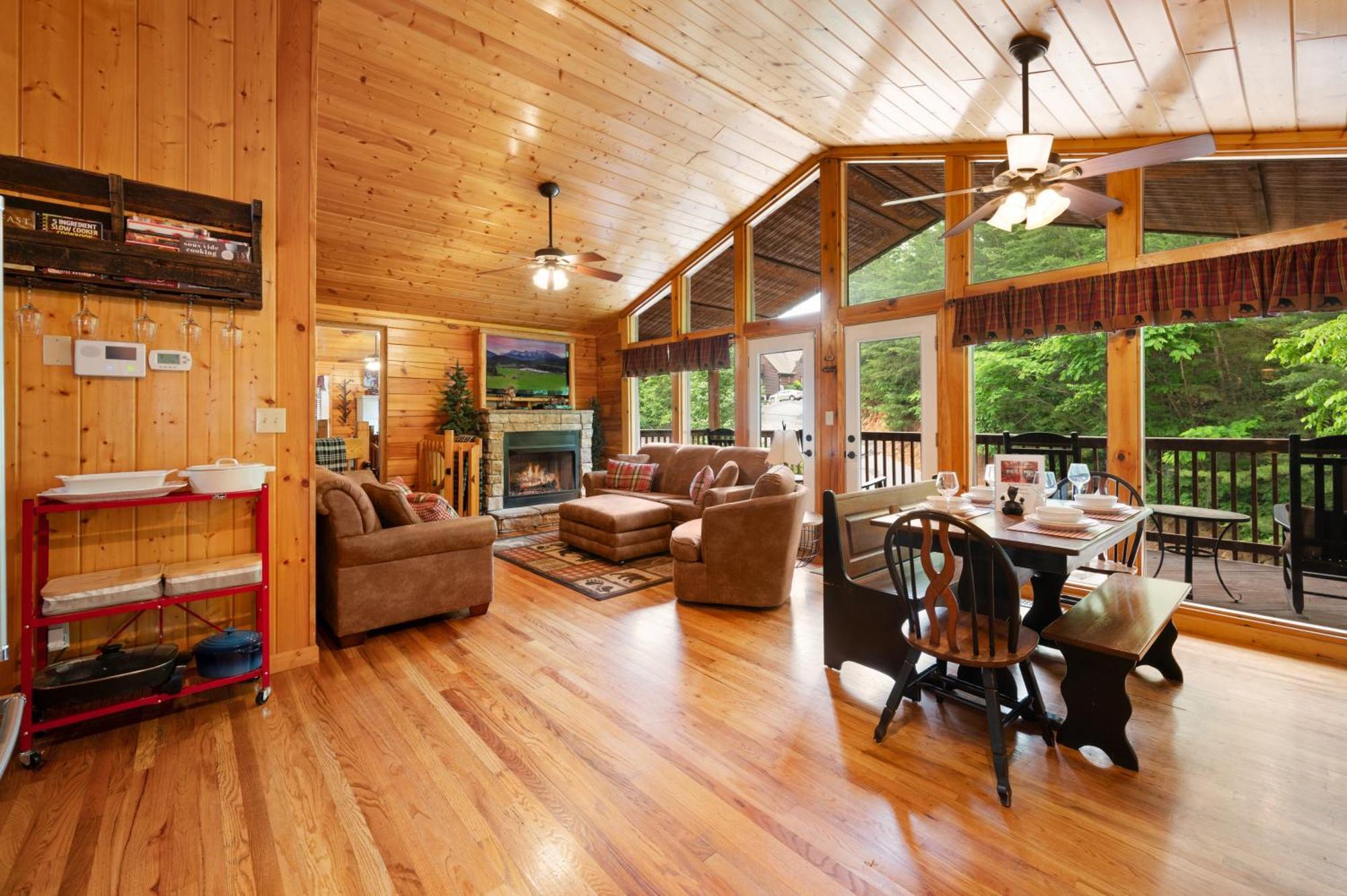 Good Ol Rocky Top - Hottub, Pool, Game Rm, Dollywood Sevierville Exterior photo